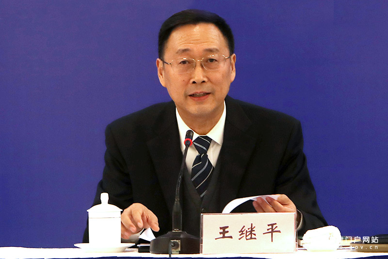 11月7日，教育部召開新聞發(fā)布會介紹《高等職業(yè)教育創(chuàng)新發(fā)展行動計劃（2015—2018年）》《職業(yè)院校管理水平提升行動計劃（2015—2018年）》實施成效及職業(yè)教育貫徹落實全國教育大會精神的工作舉措 。