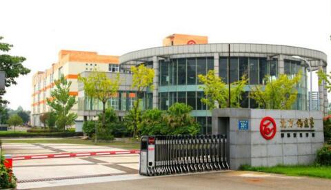 成都北方釣魚(yú)臺(tái)烹飪學(xué)校金牌川菜大廚專業(yè)好不好？