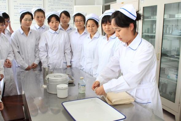 北京護理學(xué)校高級護理專業(yè)怎么樣？