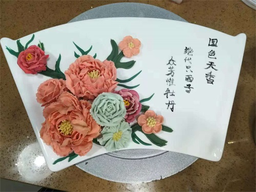 煙臺(tái)波斯蒂糕點(diǎn)培訓(xùn)學(xué)校韓式裱花班開(kāi)班啦！趕快來(lái)圍觀！