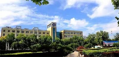 哪個學校的平面設計課程更專業(yè)？   