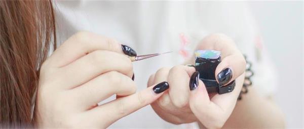 濟寧哪所美甲學校教育教學比較好？