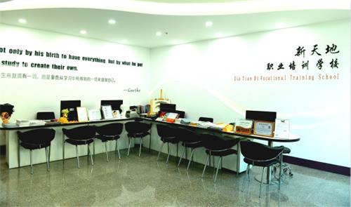 學(xué)美容美發(fā)去天津哪所學(xué)校好？