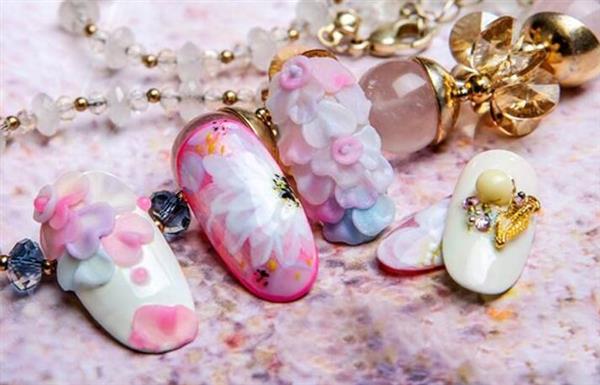 煙臺標(biāo)榜美容美發(fā)職業(yè)技能培訓(xùn)學(xué)校都開設(shè)了哪些美甲課程？