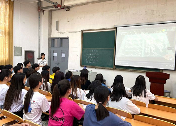 洛陽學(xué)習(xí)旅游專業(yè)推薦哪些學(xué)校？