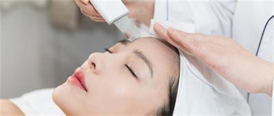 在衡水去哪所美容學(xué)校好？   