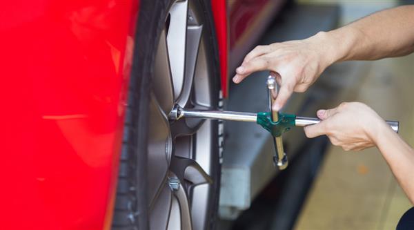 汽車維修有哪些技巧？學(xué)會(huì)這些超省錢噠！