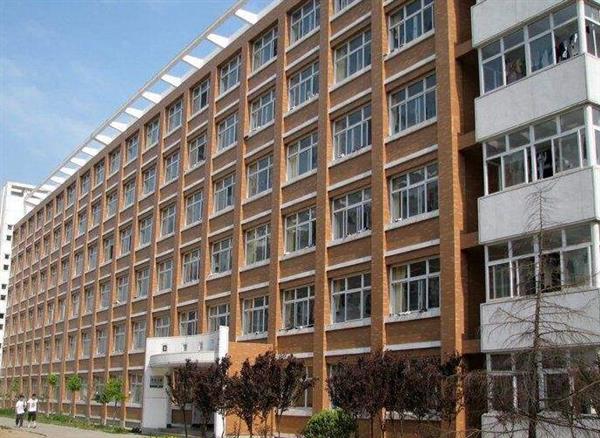 山東省臨沂衛(wèi)生學(xué)校都開設(shè)了哪些專業(yè)？