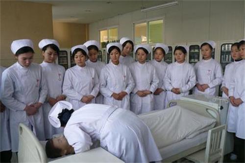 石家莊天使護(hù)士學(xué)校怎么報(bào)名？對(duì)學(xué)生有哪些優(yōu)惠政策？