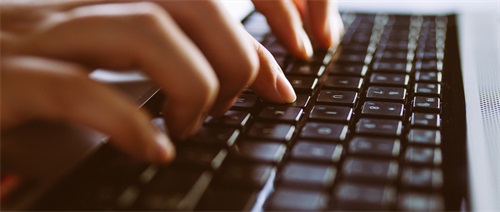 山東學動漫設計去哪里？