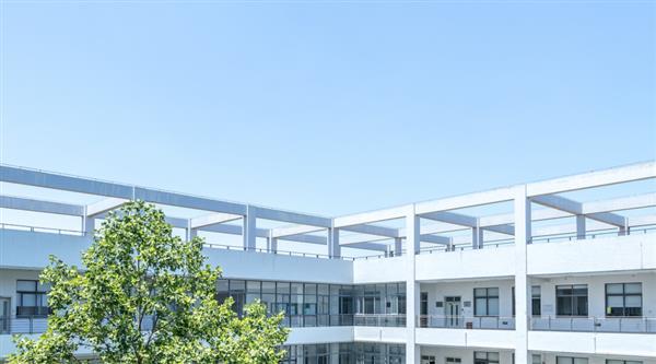 學(xué)歷+技能雙保障？保定新興工業(yè)技工學(xué)校歡迎你！